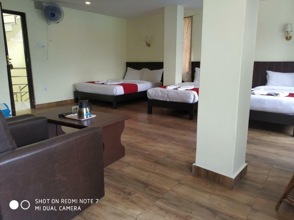 Hotel Fewa Dream Pokhara Bagian luar foto